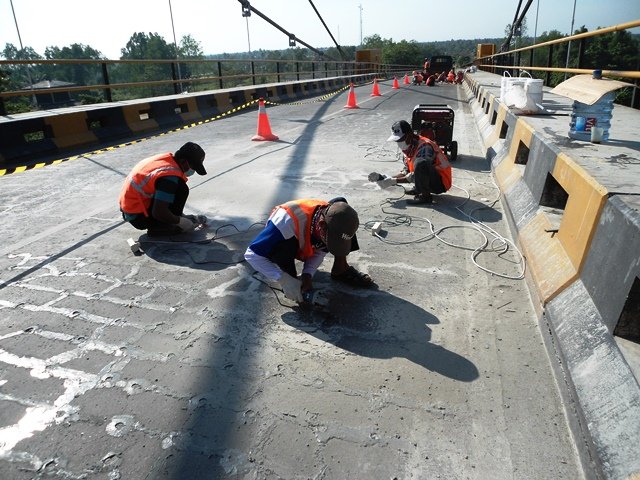 Grouting Gravitasi
